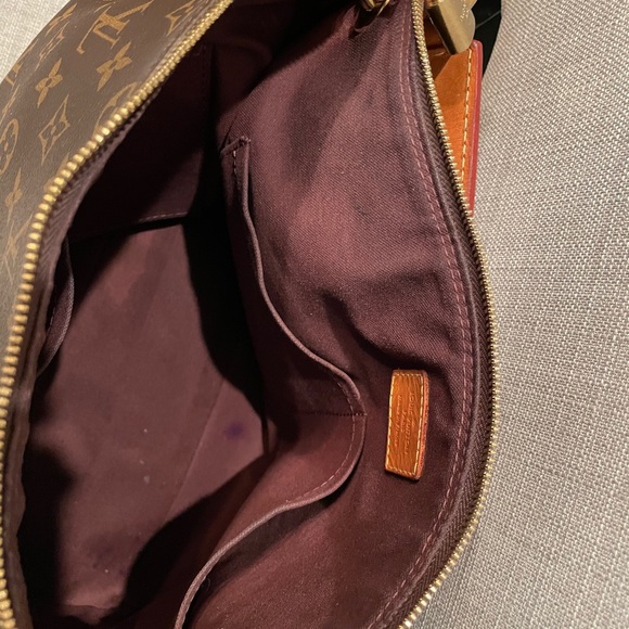 Louis Vuitton Monogram Berri PM - Picture 6 of 10